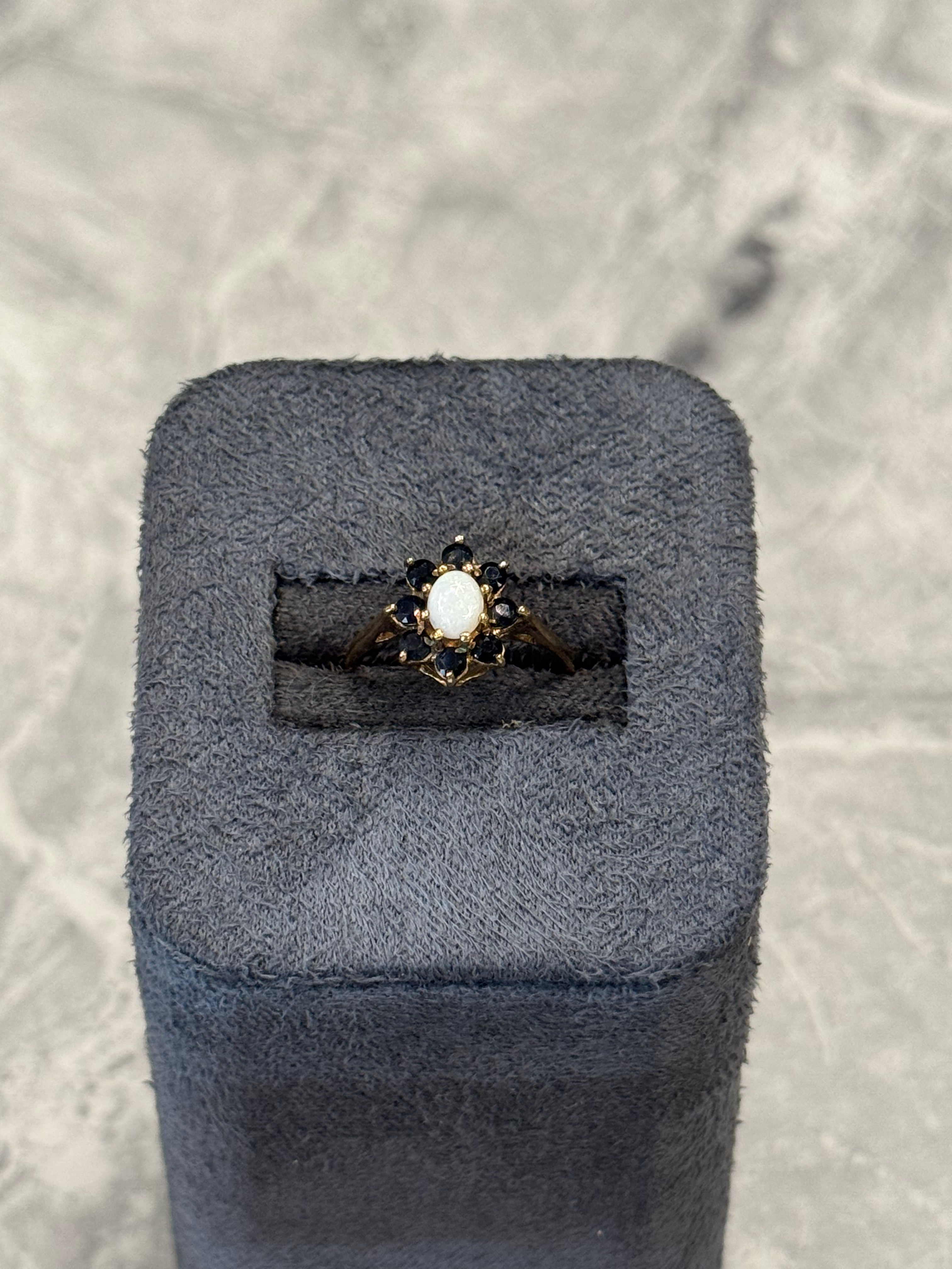 9ct Yellow Gold Opal & Sapphire Cluster Ring