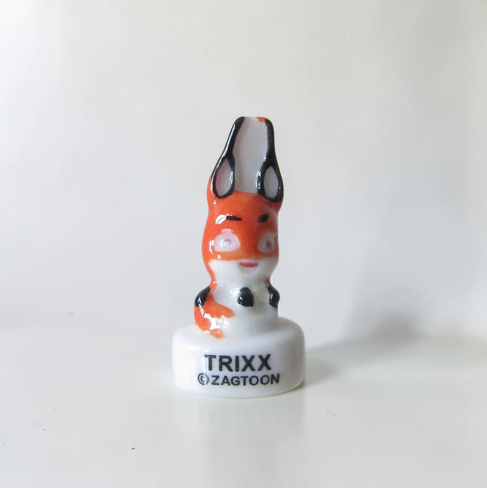 Miniature : Fèves en porcelaine brillante représentant les personnages de la série Miraculous (Ladybug, Chat Noir, kwamis et alliés)