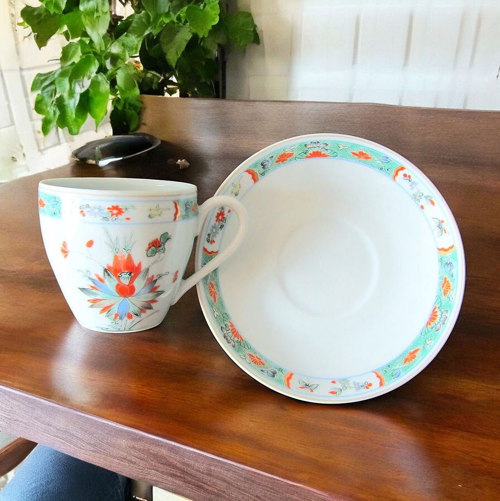Miniature : Limoges. Raynaud. 6 tasses à expresso modèle Houang-Pou famille verte