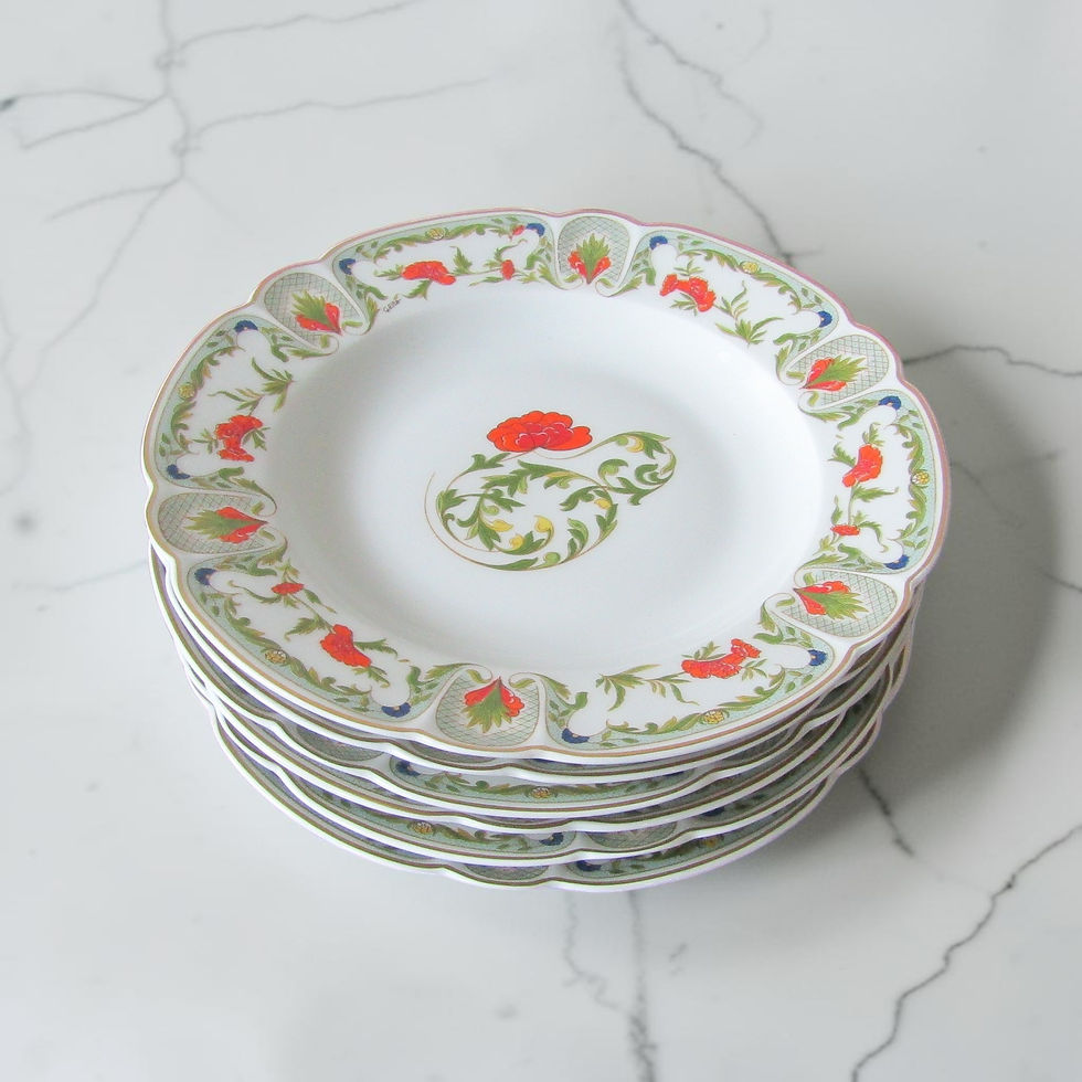 Miniature : Assiette creuse en porcelaine de Limoges Haviland modèle Mozart Chantoung avec décor floral rouge et motifs orientaux