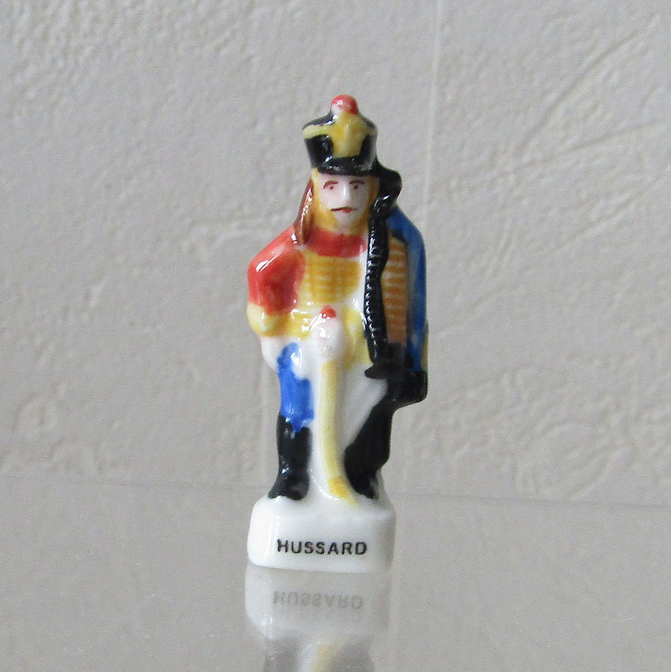 Série complète de 12 fèves brillantes en porcelaine « Les Rois d’Austerlitz » éditée par Prime en 1995, représentant soldats