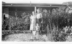 1946 Esme John Thomas in Moora