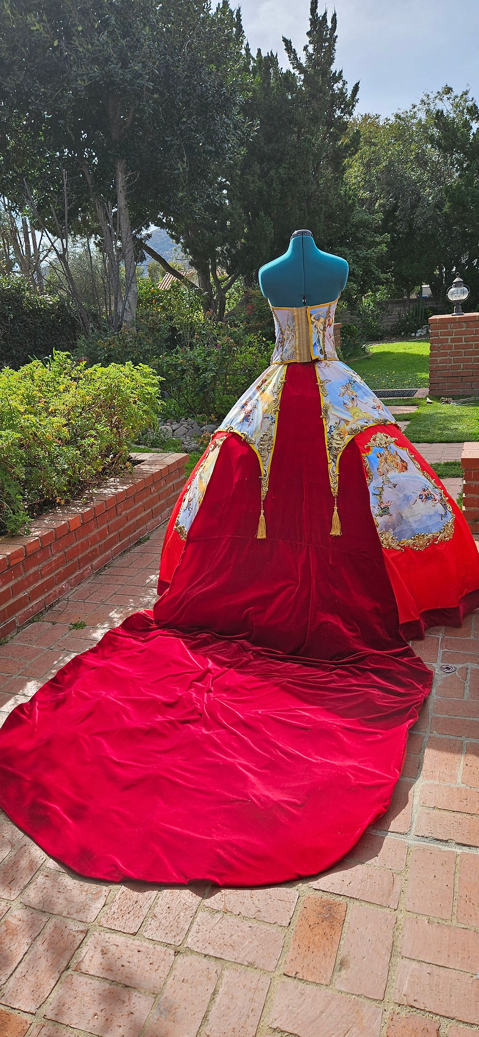 Miniaturbild: Red Queen Rococo Costume, Queen of Hearts Gown, Luxury Fantasy Ball Dress, Alice