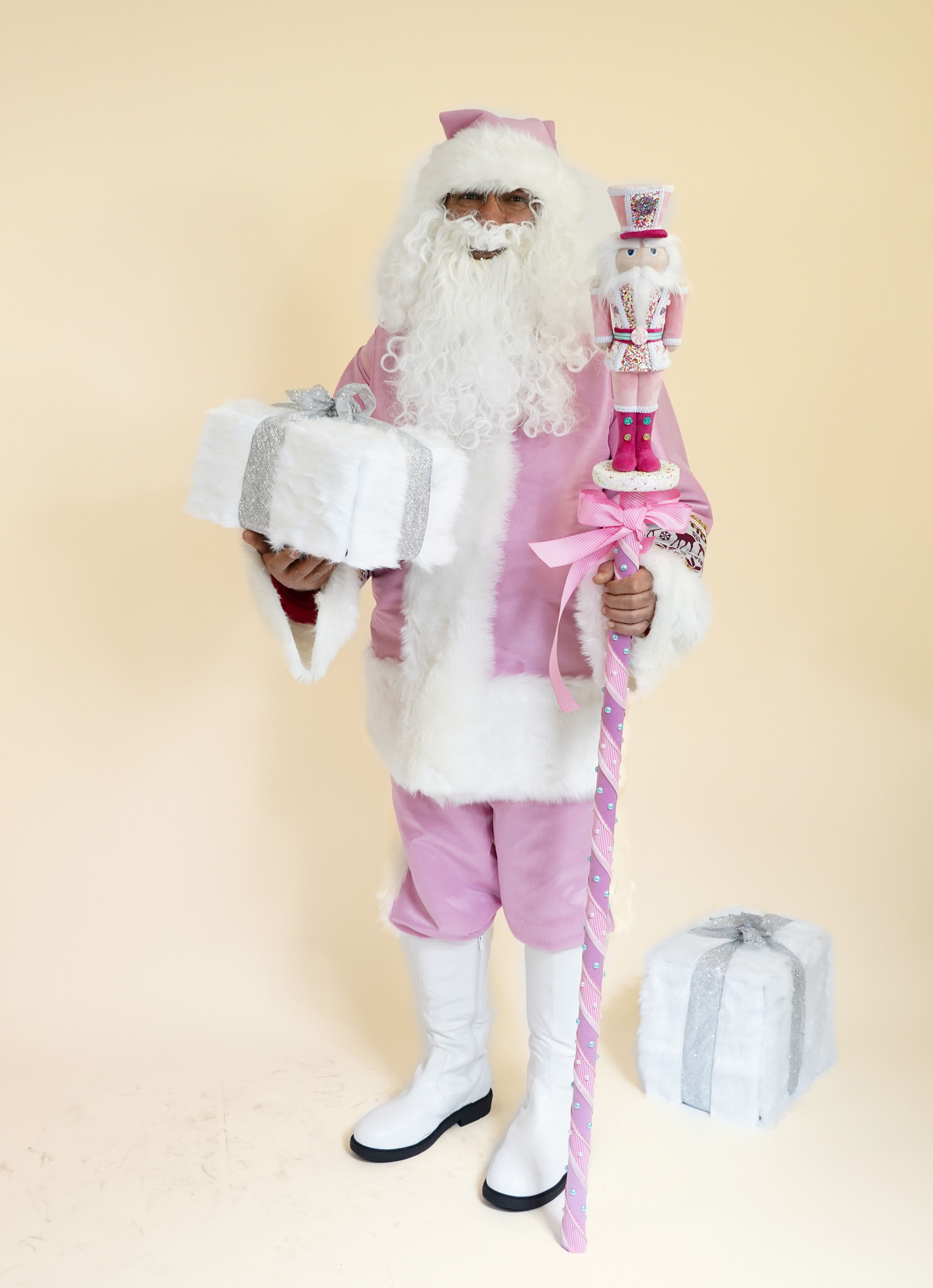 Pink Santa costume. Santa Claus. Pink Christmas. Rent . Sale.