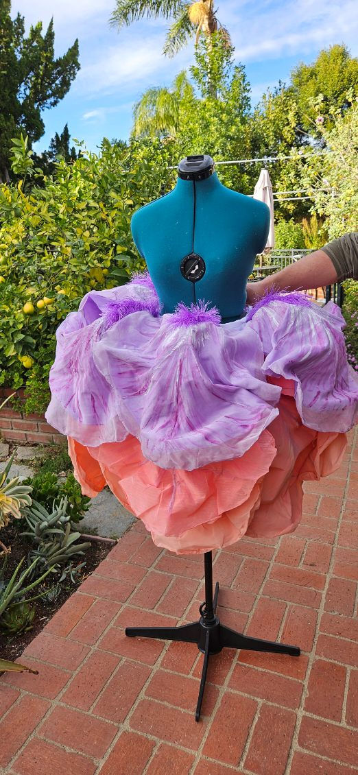 Thumbnail: Flower skirt.