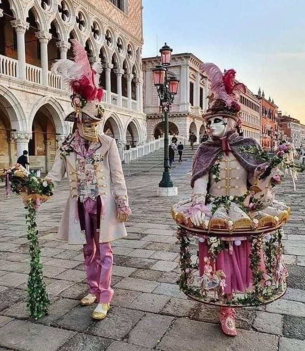 Thumbnail: Rental or sale. Venice Carnival costume. Woman carousel costume. Historical Hall