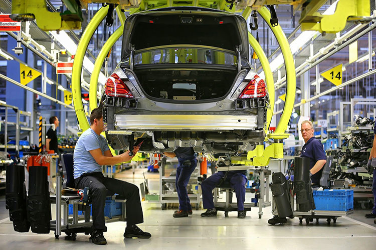 Auto production photo