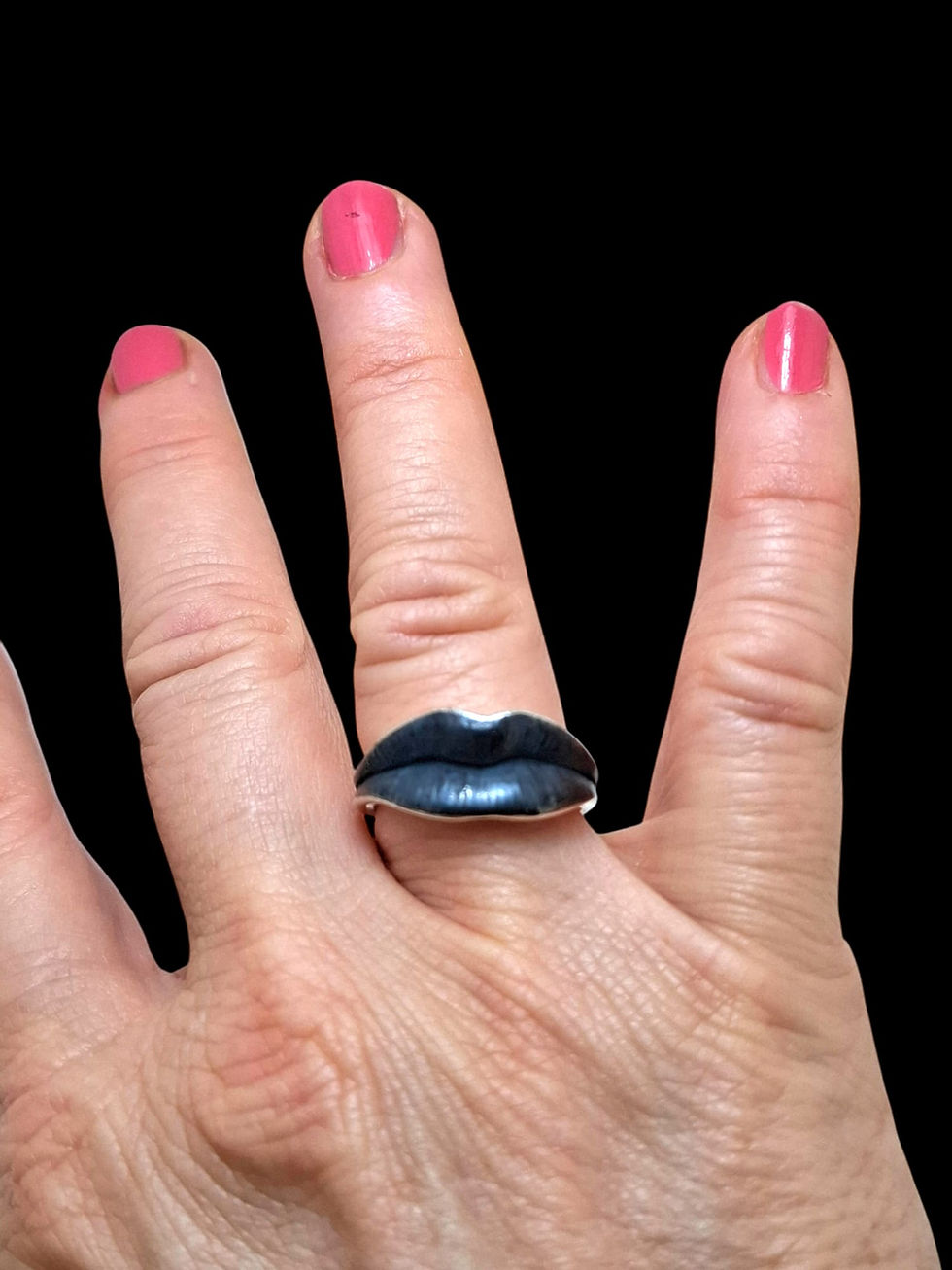 Miniatura: Anello Diva Kiss grande argento
