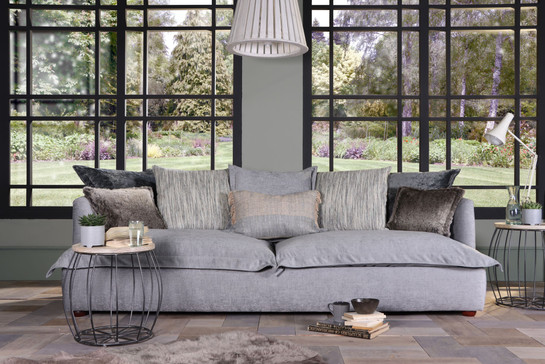 Tetrad Amilie Sofa
