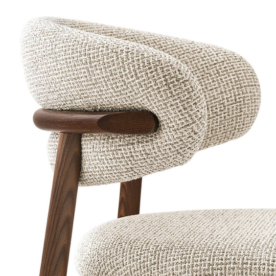 calligaris_oleadro-tuoli_buklee-kangas-beige_savusaarni_dining_chair_bouckle_smoked_ash_4.
