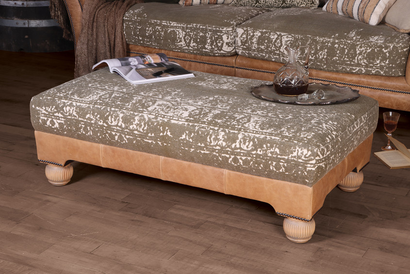 Tetrad Montana Stool