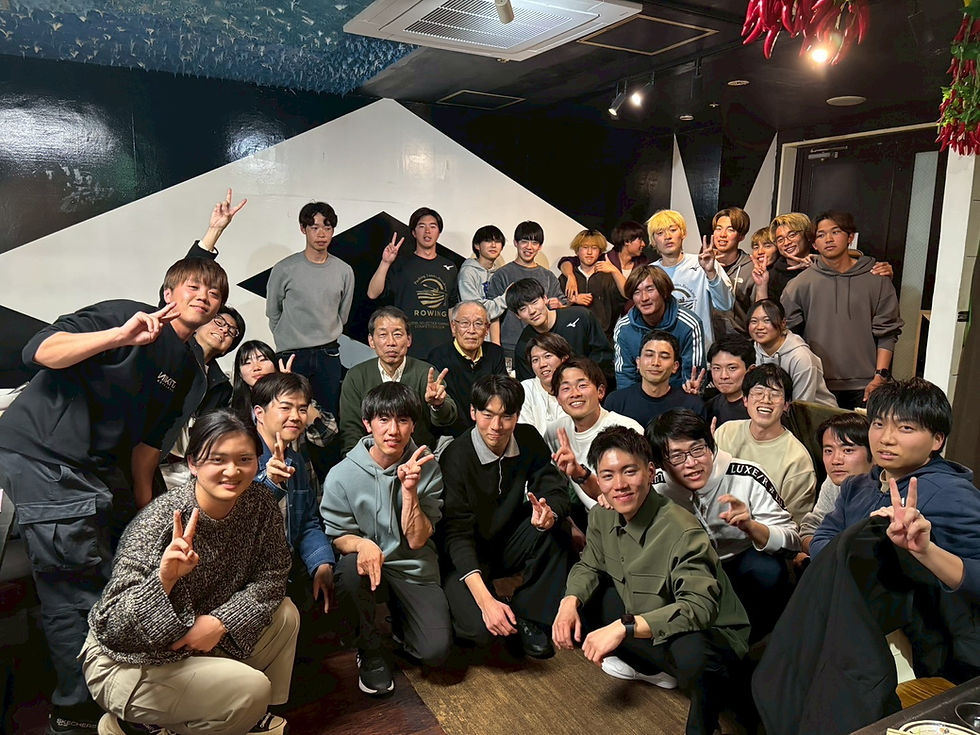 追い出しコンパの集合写真