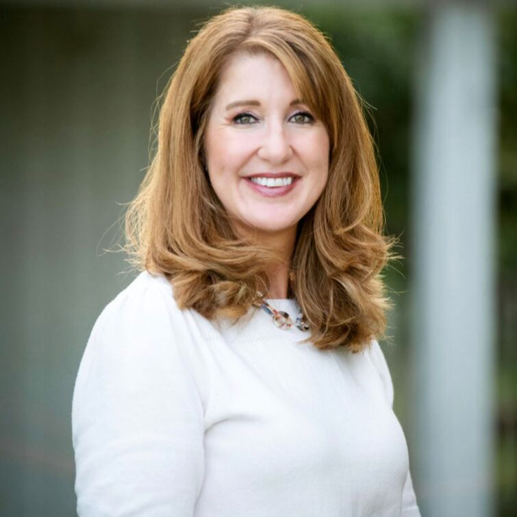 Laura Downs.jpg