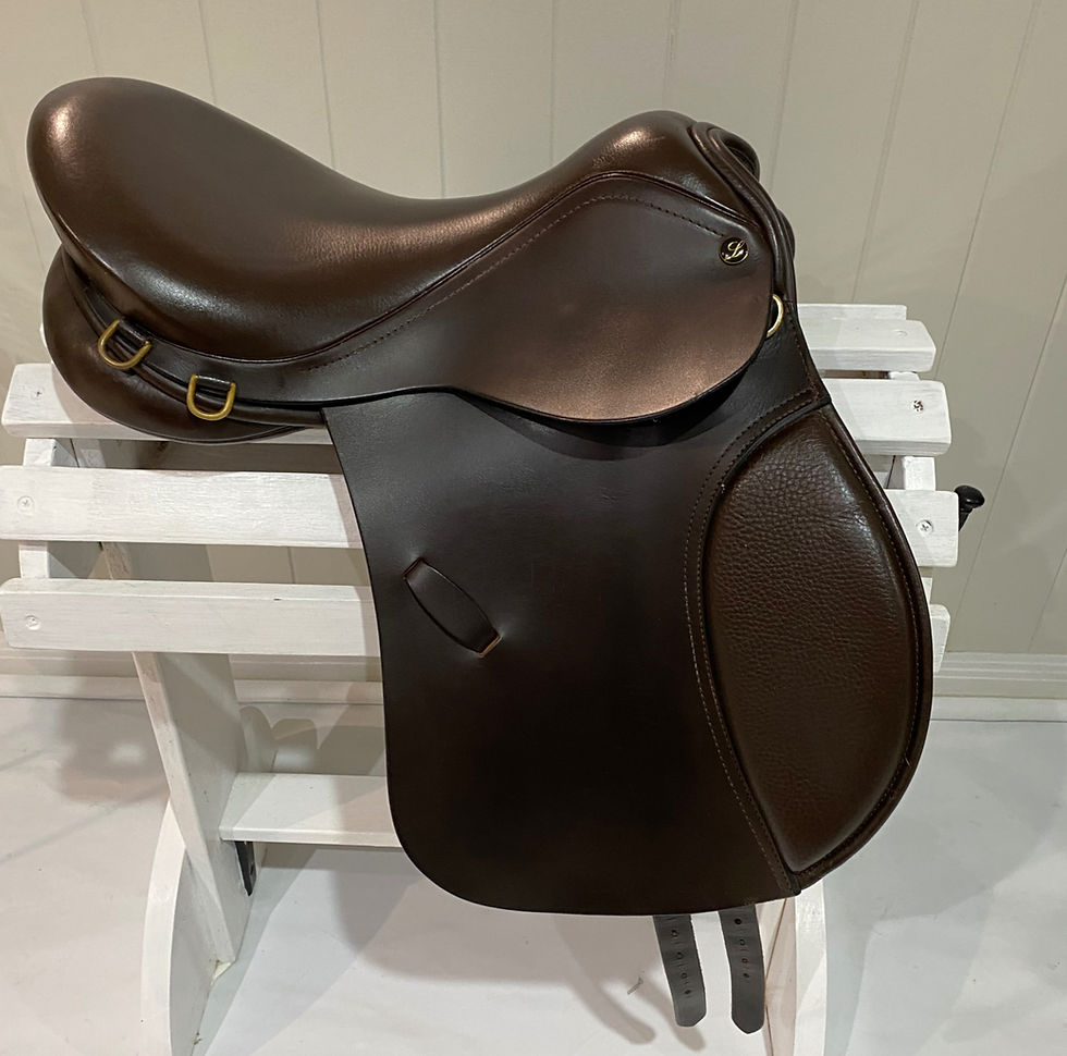 Thumbnail: LUCARDIE  SADDLE SUIT -SUIT WIDE HORSE/PONY ,COBS ETC🦄🖤ON SALE🖤