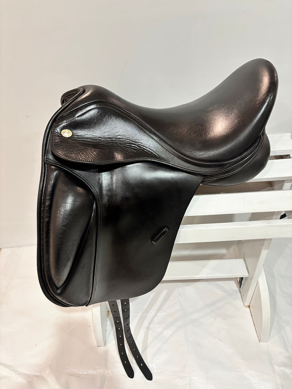 Thumbnail: KENT & MASTERS DRESSAGE SADDLE🔥ON SALE🔥