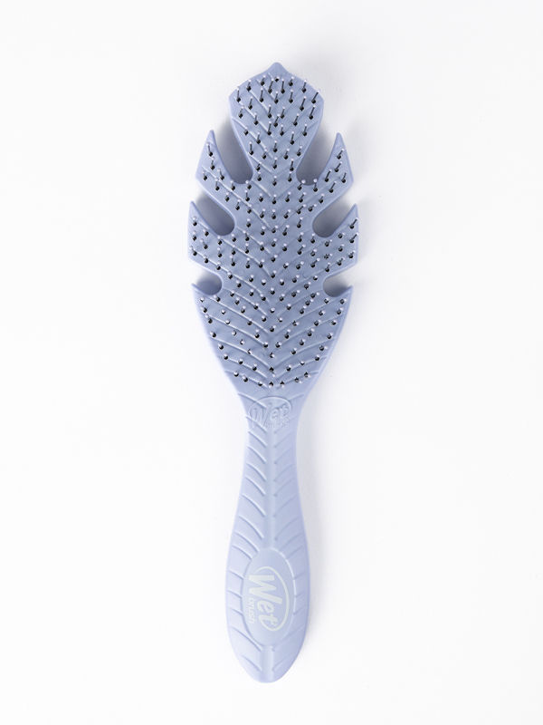 Thumbnail: Wet Brush Go Green Detangler - Purple