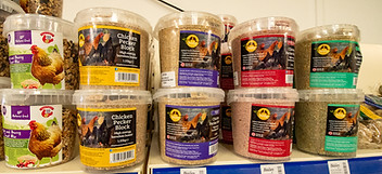 Poultry Treats Natures Grub Feldy