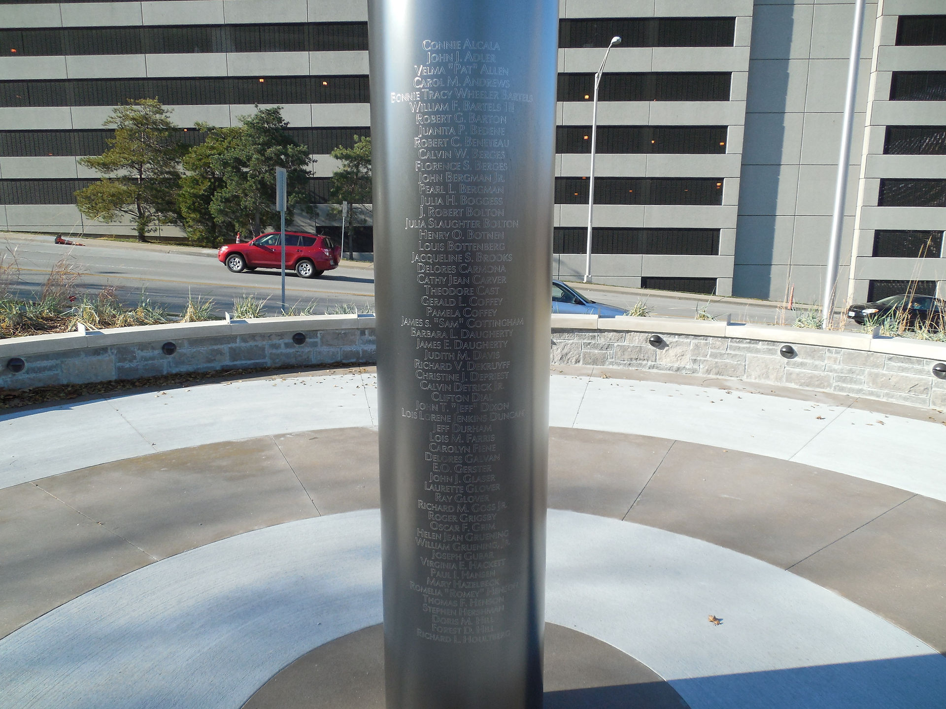 Skywalk Memorial 000e