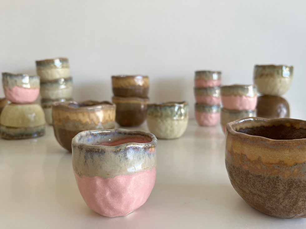 Thumbnail: Cora large cups