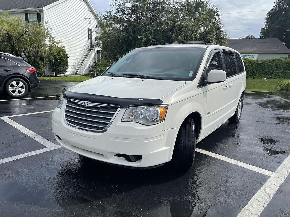 Thumbnail: 2008 Chrysler Town & Country 