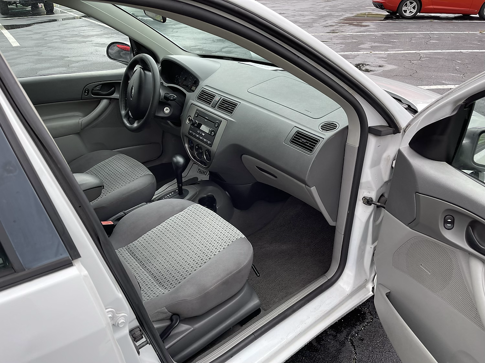 Thumbnail: 2005 Ford Focus Wagon