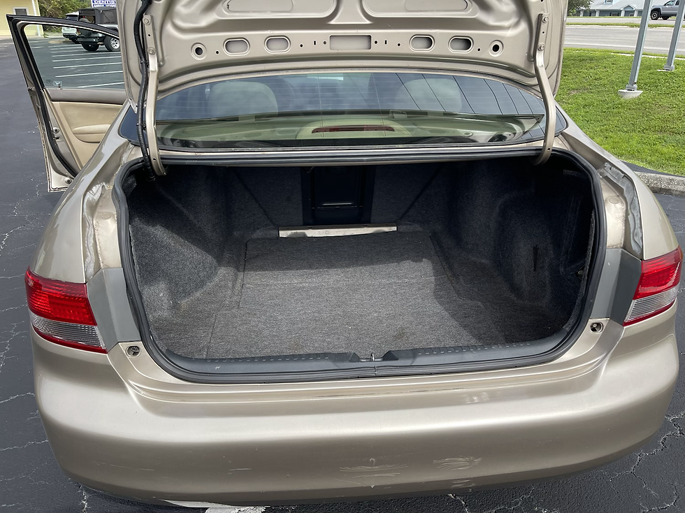 Thumbnail: 2004 Honda Accord