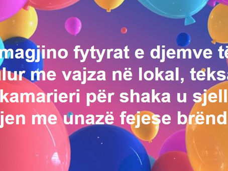 Imagjino fytyrat e djemve të ulur me vajza në lokal, teksa kamarieri për shaka u sjell pije me unaze