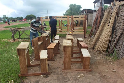 Building of desks
