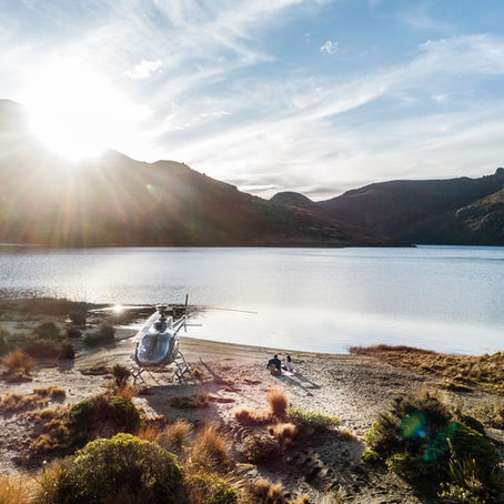 Romantic Getaway in Nelson: Unforgettable Couples Experiences at Peak View Retreat