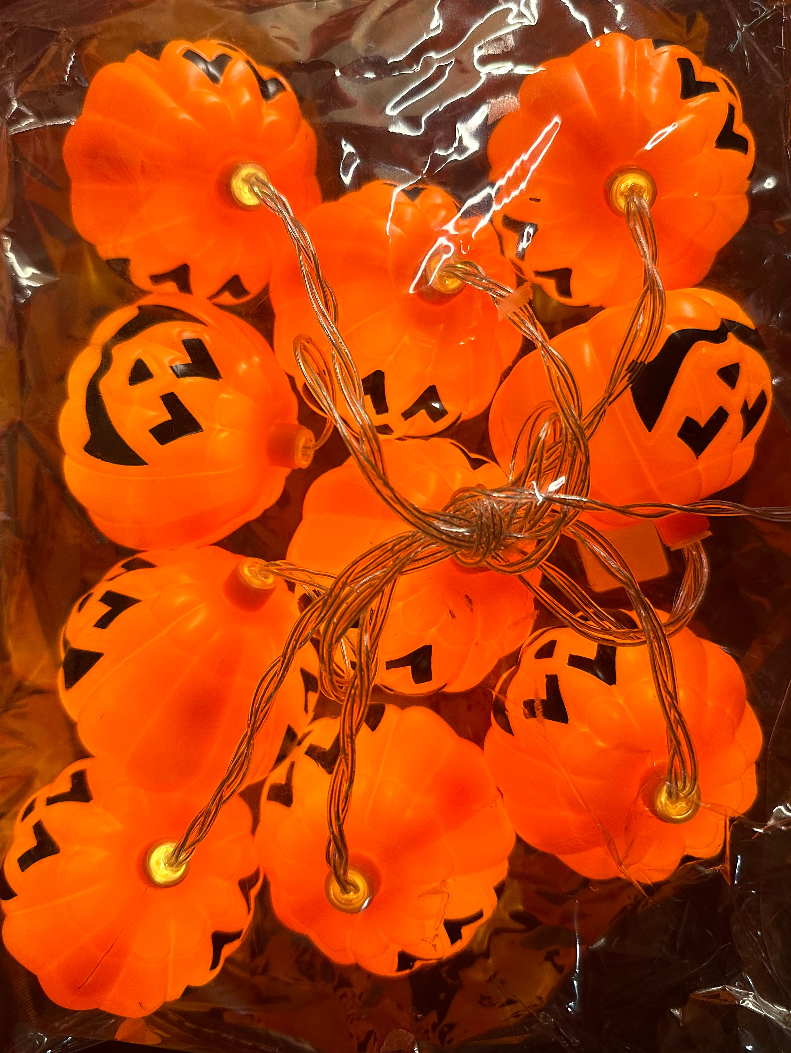 EXTENSION CON LUZ CALABAZAS HALLOWEEN 