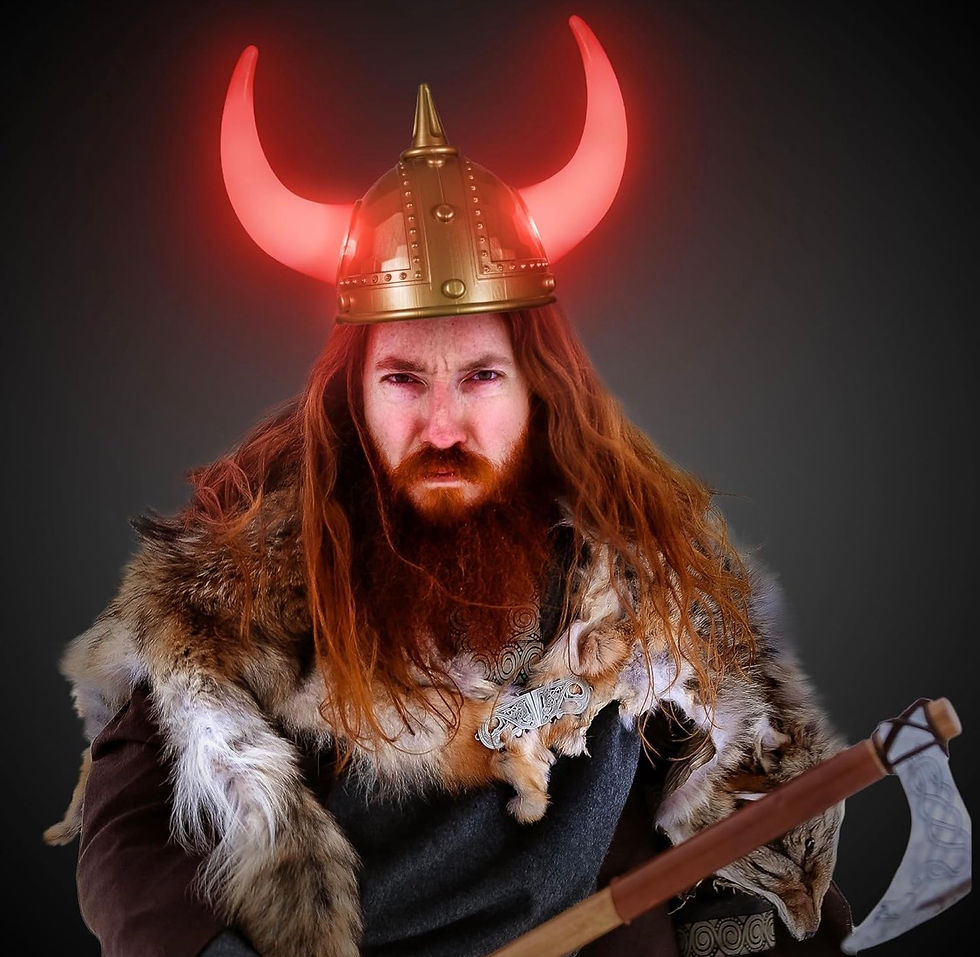 Miniatura: CASCO VIKINGO CON LUZ
