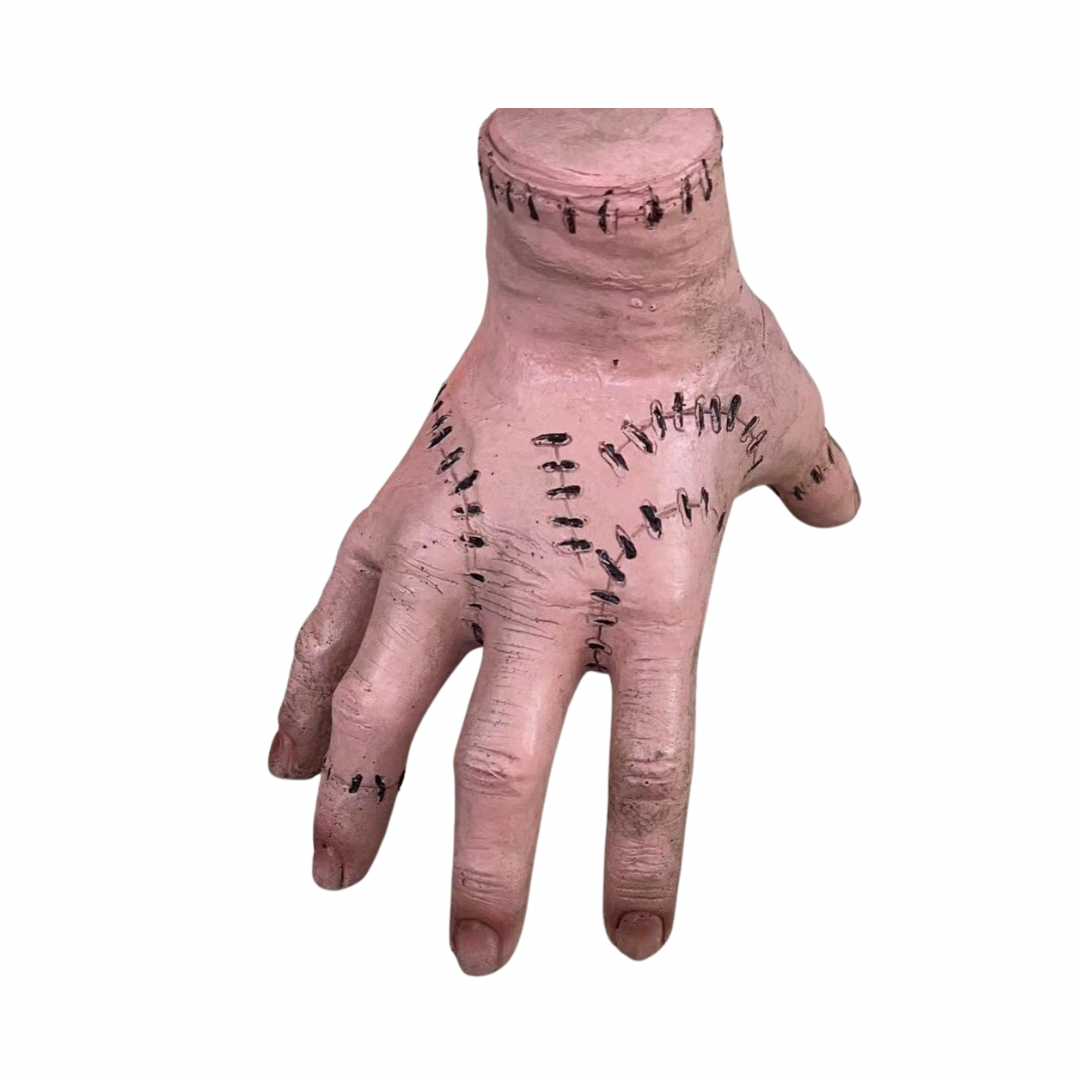 MANO DEDOS MERLINA HALLOWEEN ADDAMS