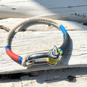 Bracelet chanvre.
Manille en acier Inoxydable.
Rèf : BRMC0007
_
Autres couleurs sur demande.