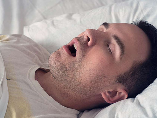 Ronco: causas, sinais de alerta e quando buscar ajuda