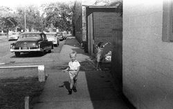 Paul Bundle 59 Roll 23 004