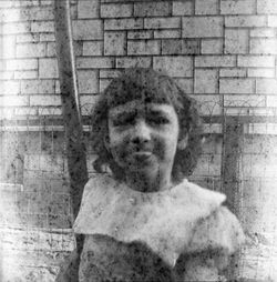 Paul Bundle 37 Roll 4 008.jpg