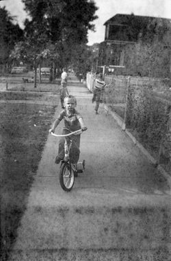 Paul Bundle 5 Roll 2 008.jpg