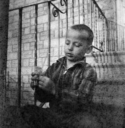 Paul Bundle 50 Roll 8 008.jpg