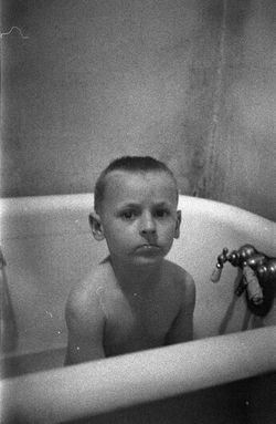 Paul Bundle 64 Roll 16 002.jpg