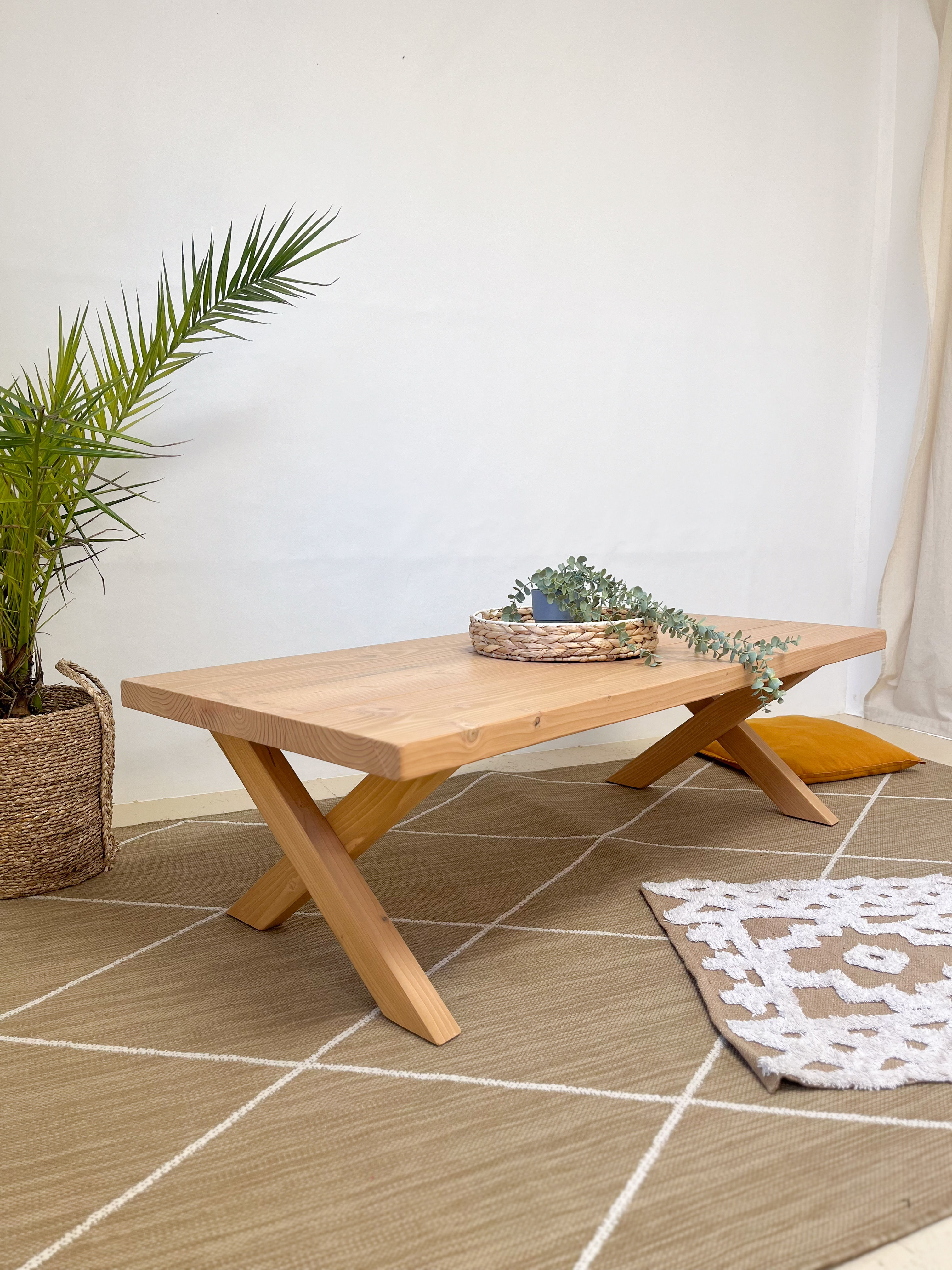 Table basse pied croix I Douglas