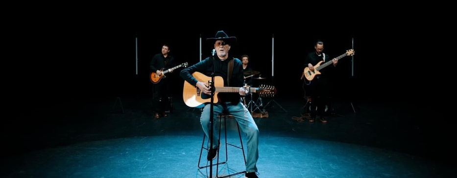 Still from Wild Honey, with Rock Anello and Nicole Miele, music video of "Just Thinkin' of You" from YouTube
