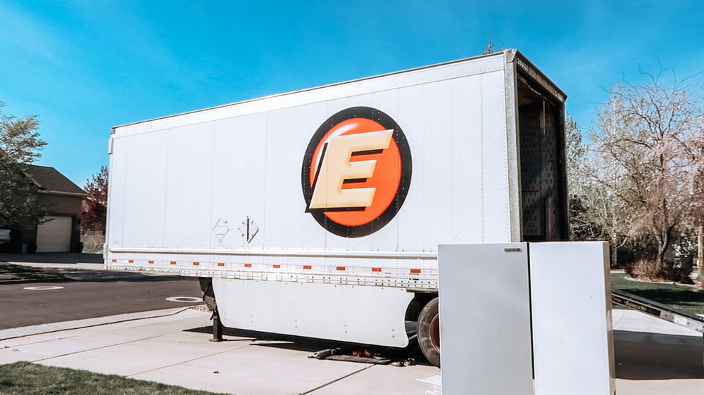 22 Moving Hacks & Tips