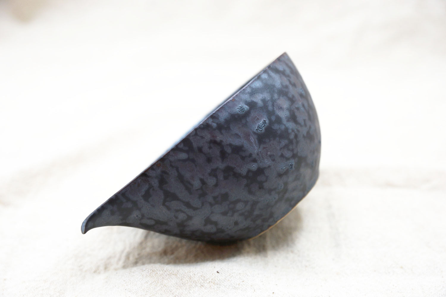 黒サビ絞り　片口