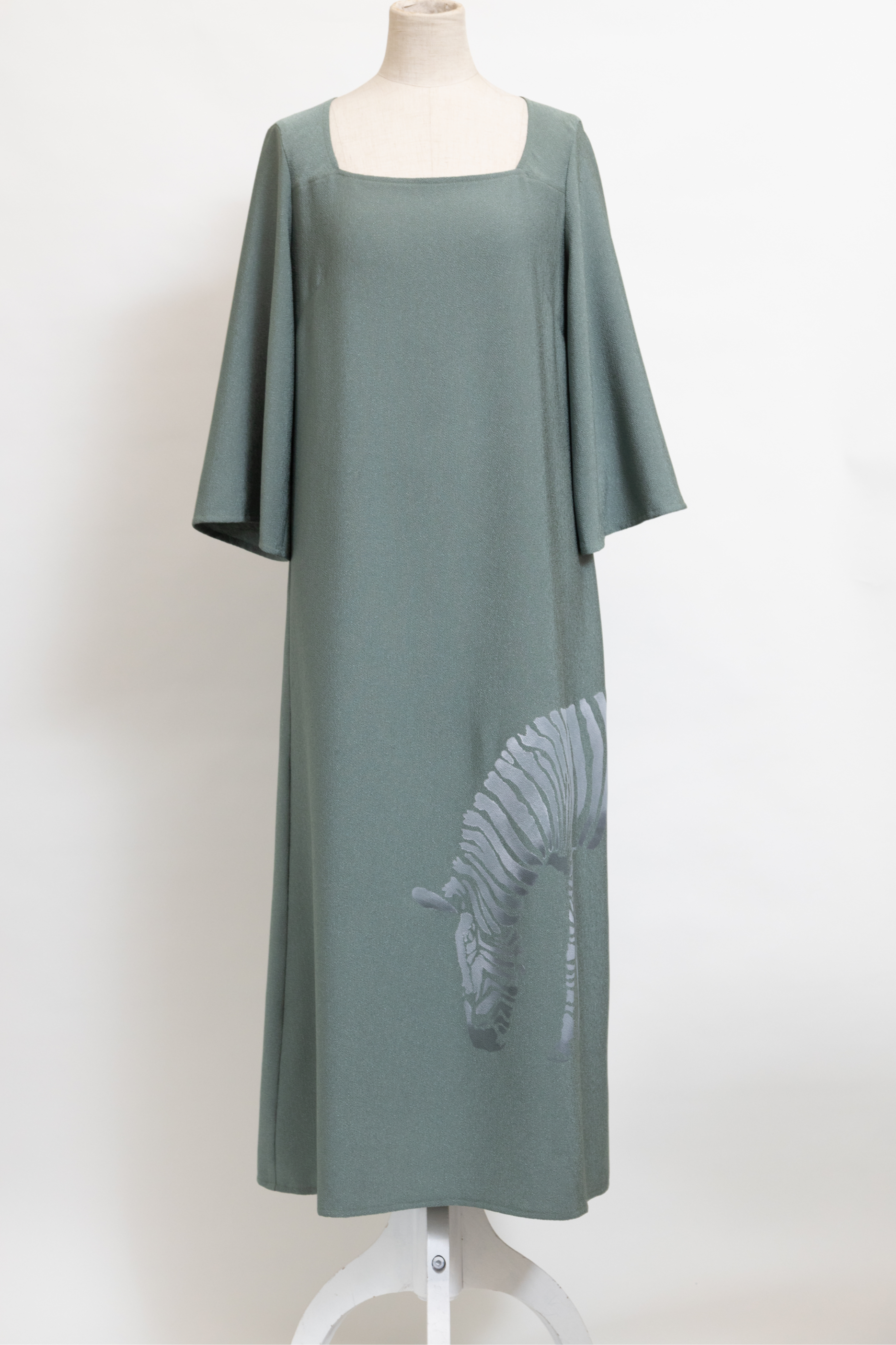 シマウマワンピース