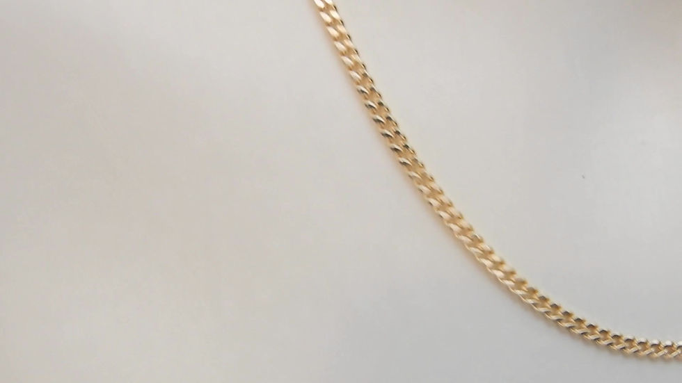Thumbnail: Video showing 9ct yellow gold curb chain necklace with polished finish.