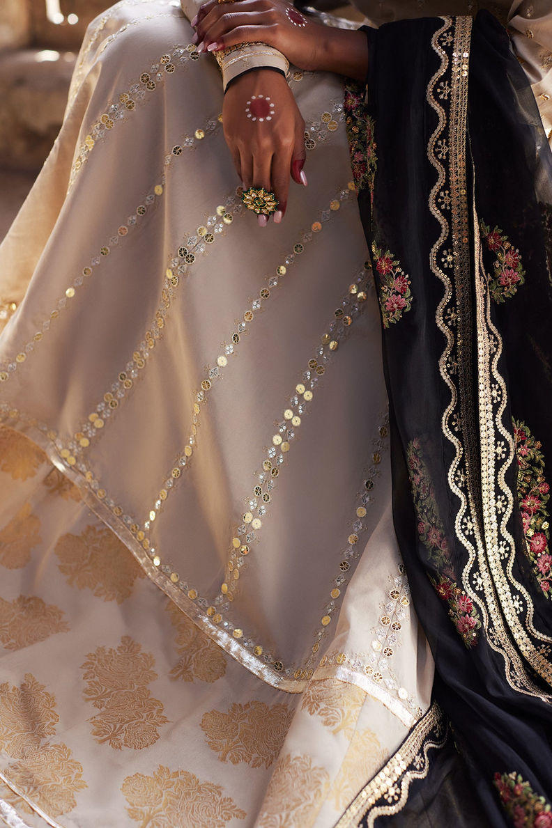 Pakistani Brand Ethnic's Off-White Cotton Silk Embroidered Maxi with Black Embroidered Dupatta