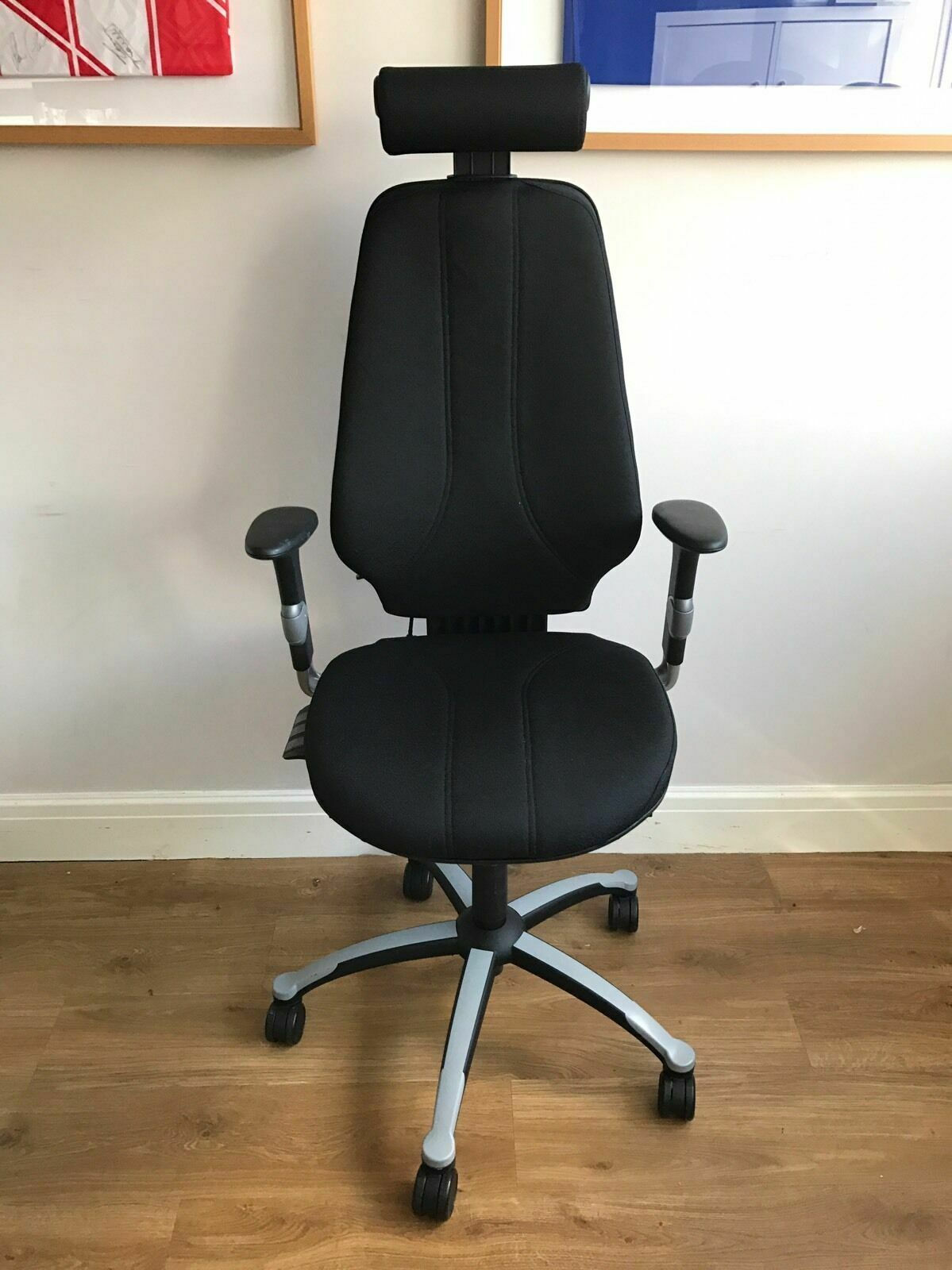 Extra High RH Logic 400xl With Headrest Fully Ergonomic Office Chair with xl gas