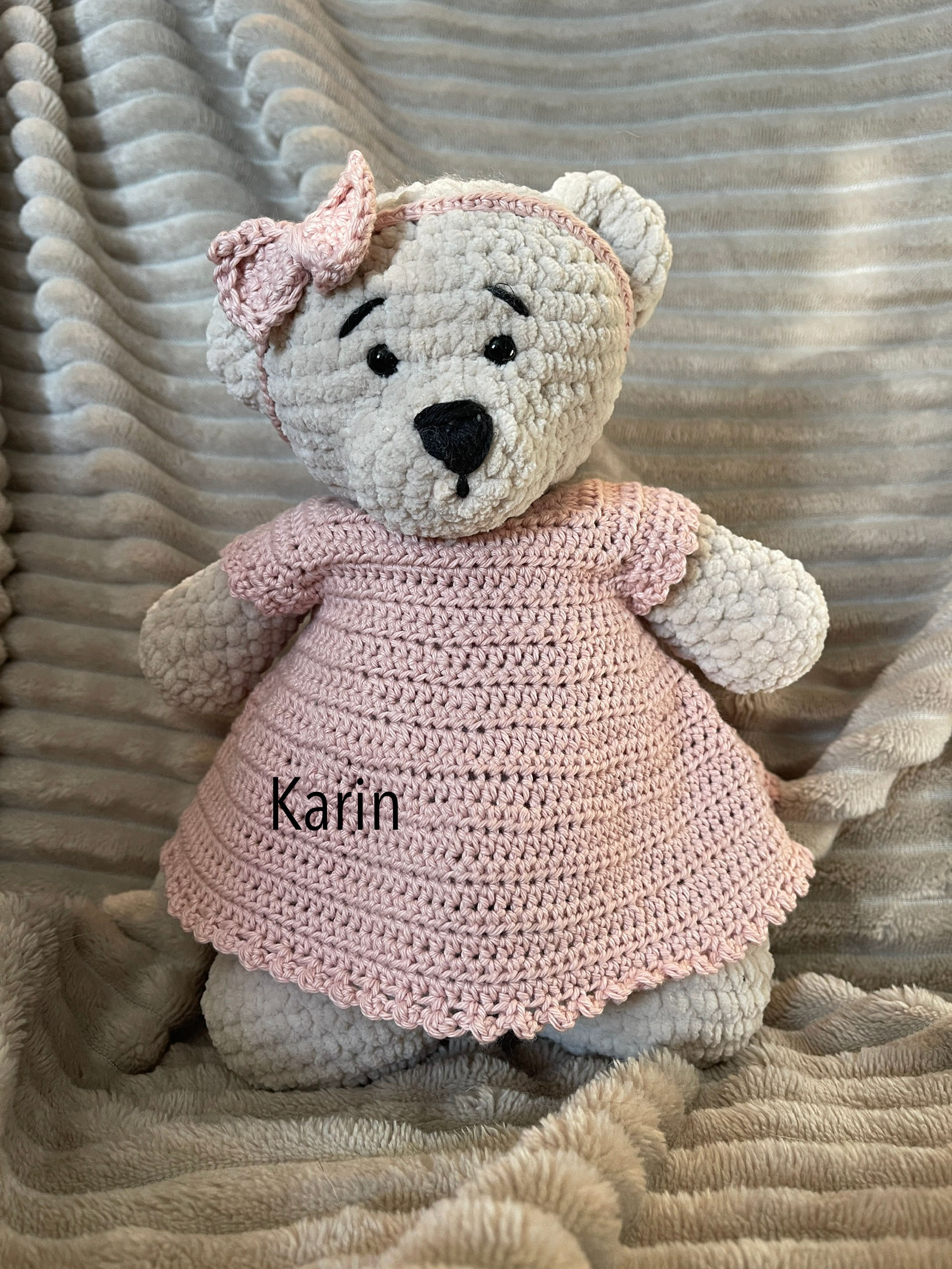 Little Loop Friends; Karin