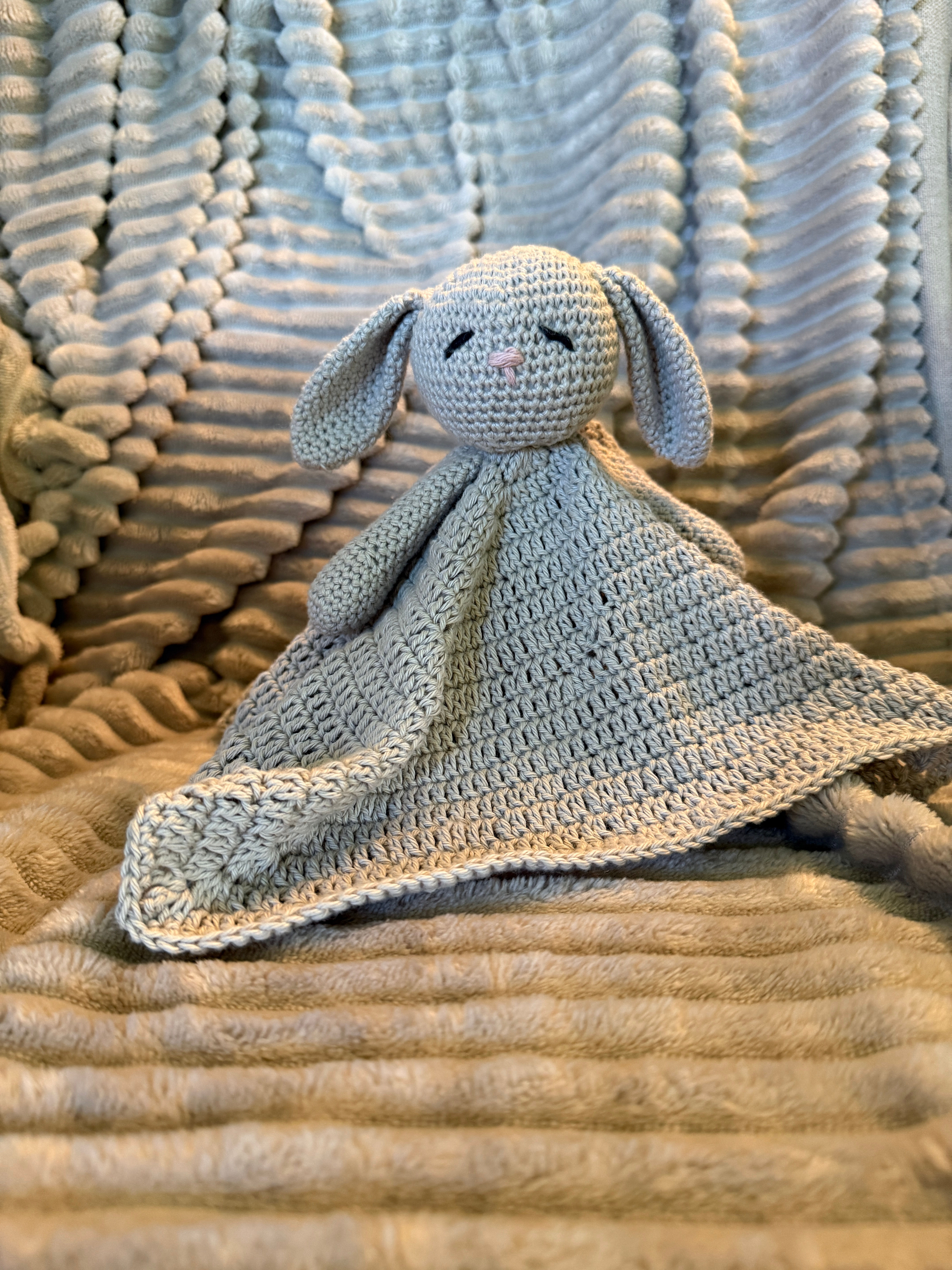 Little Loop Baby - Kaninsnutte