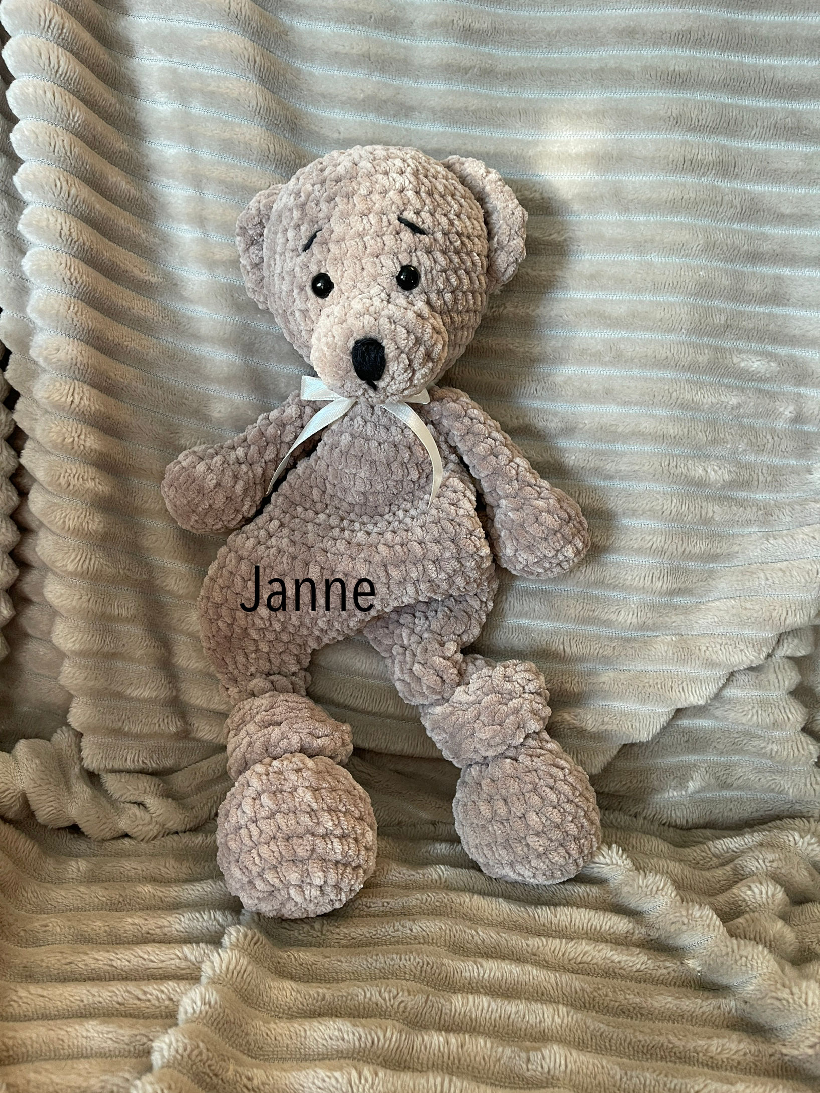 Little Loop Snugglis; Janne